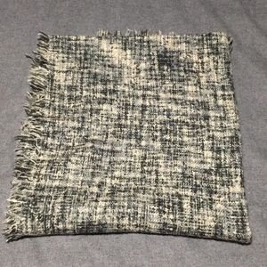 Wilson’s Leather giant oversized wrap/scarf, NWOT